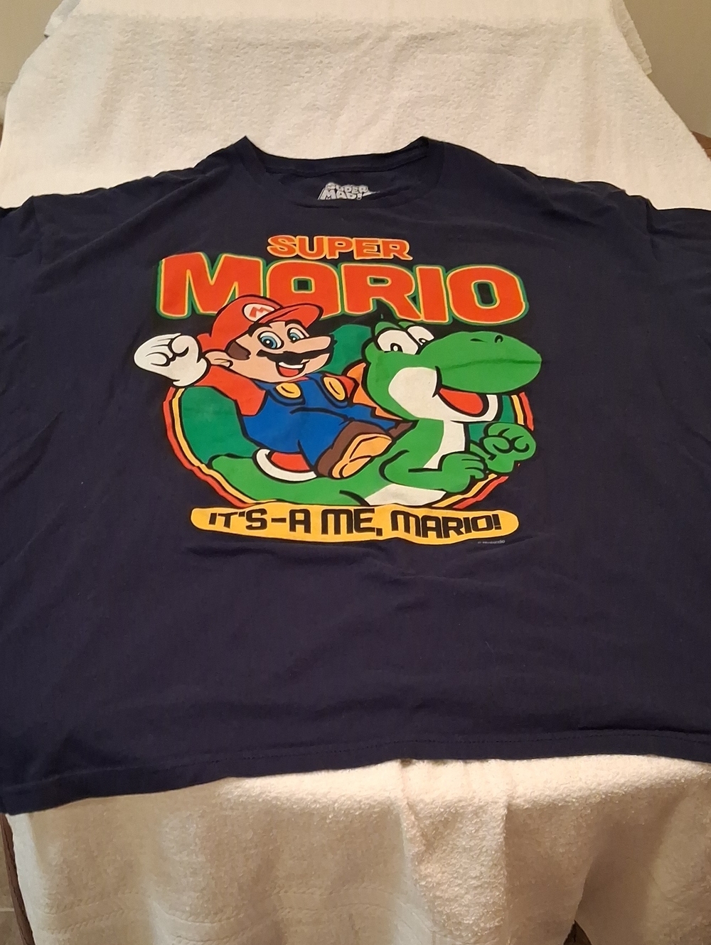 Nintendo Navy Super Mario & Green Yoshi Graphic Tee